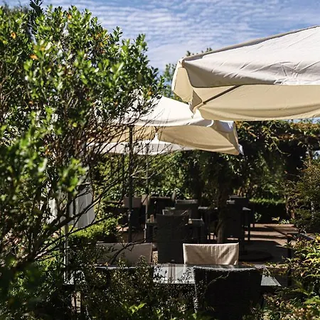 Domaine De Bellevue - Restaurant & 3* Neufmoutiers-en-Brie