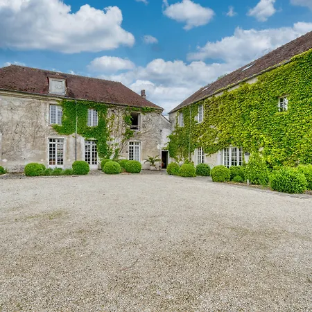 Hotel Domaine De Bellevue - Restaurant & Neufmoutiers-en-Brie